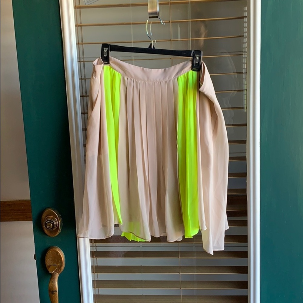 Women’s skirt